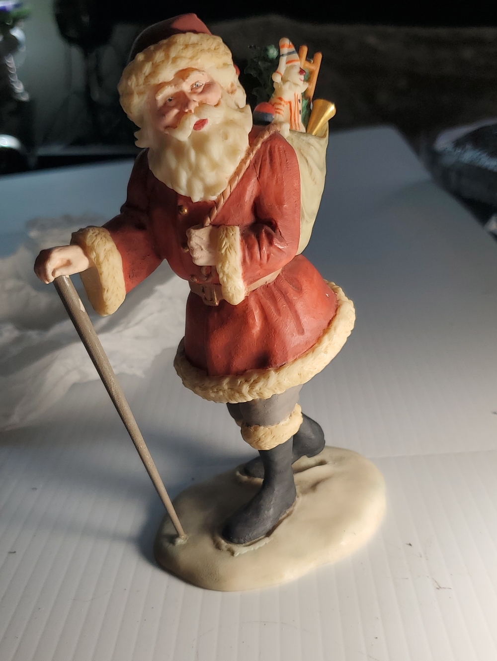 Hallmark Heirloom Santa Base in Cream and Black